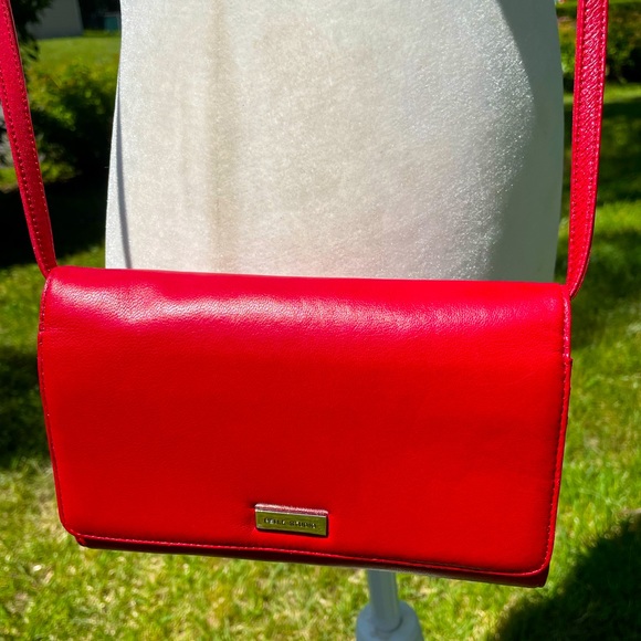 Wilson’s Leather Pelle Studio’s Genuine Leather Red Crossbody Clutch - Picture 1 of 9